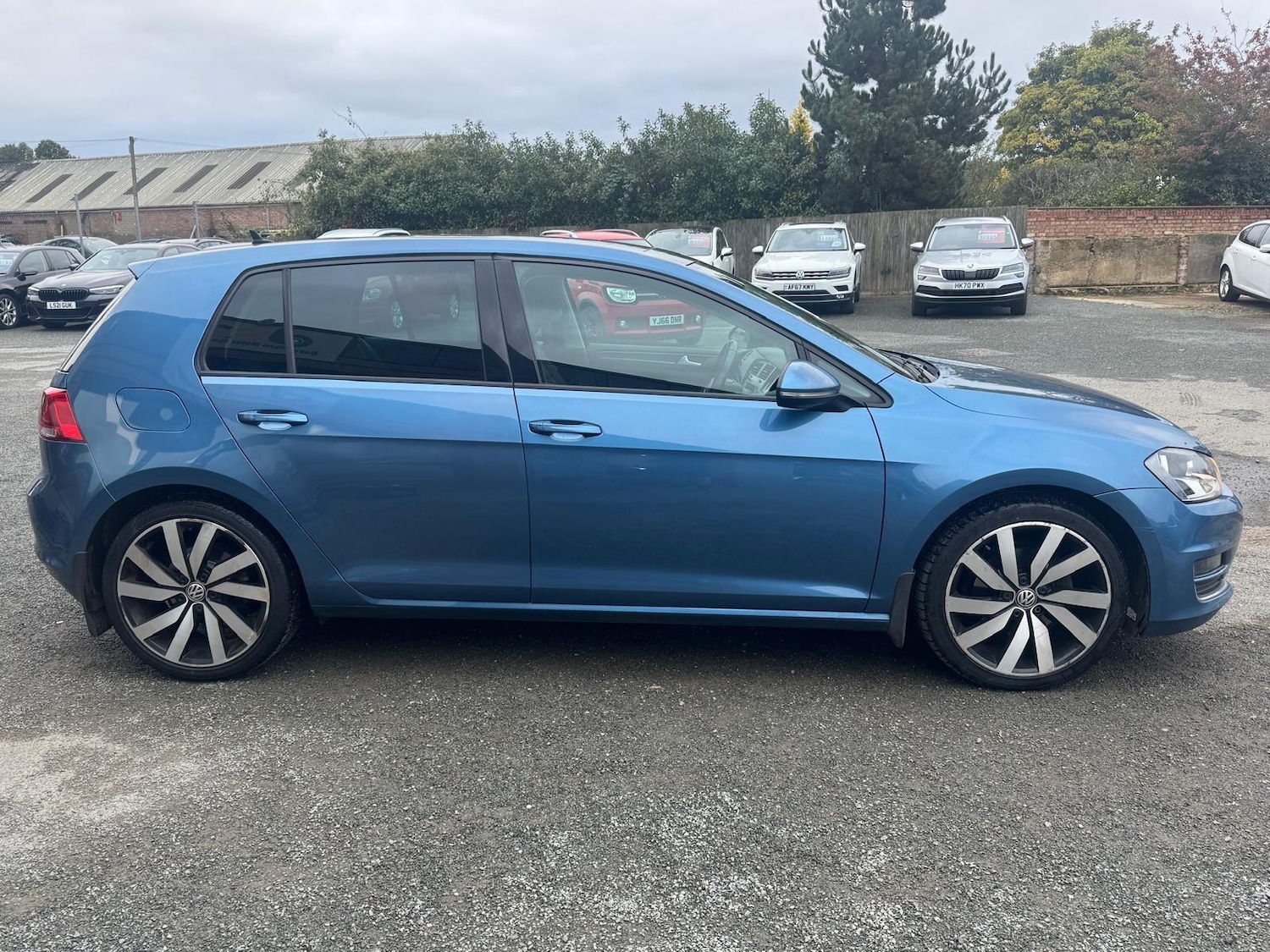 Used Volkswagen Golf 2017 for sale - 76200541: Photo 13
