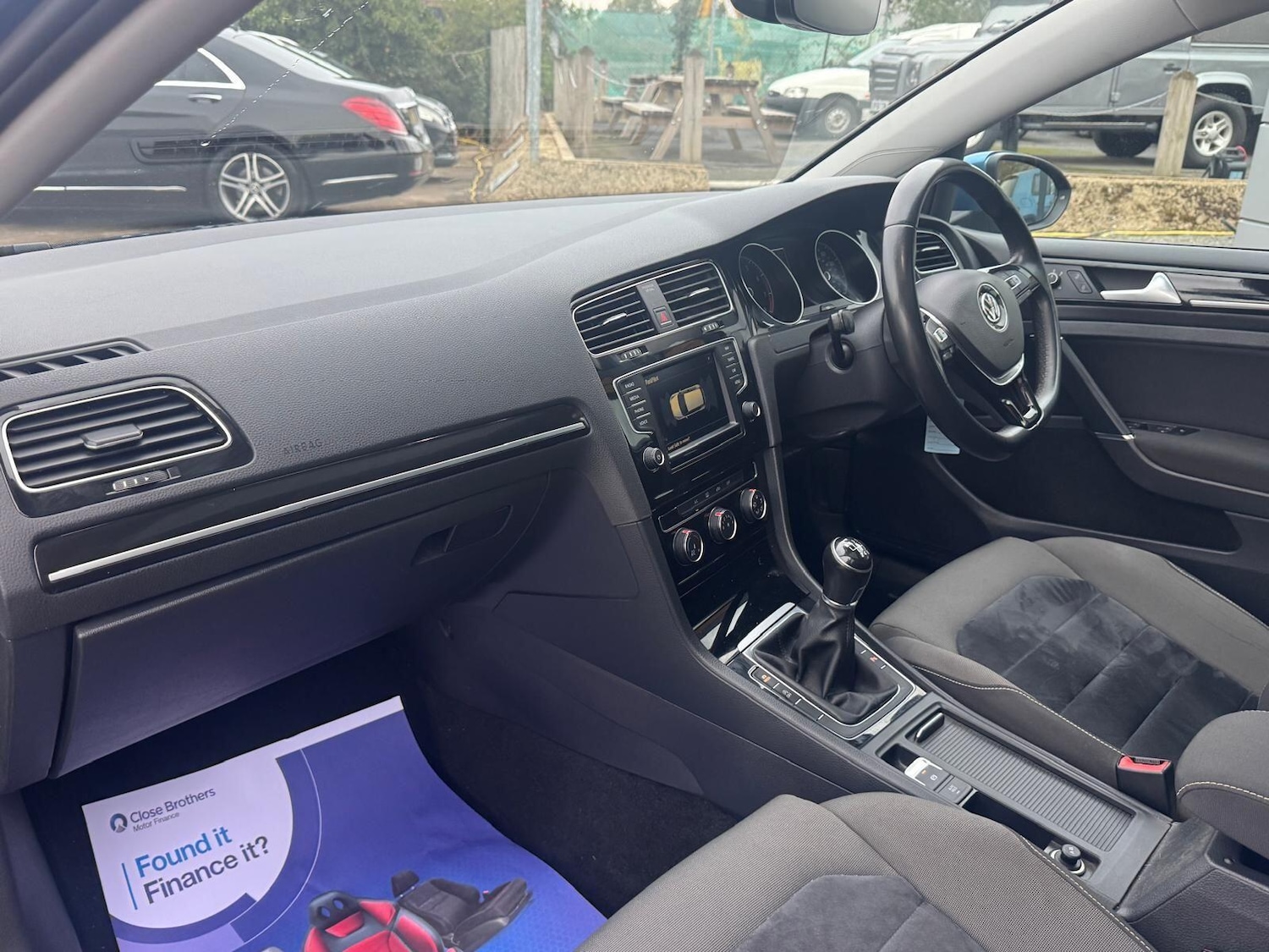 Used Volkswagen Golf 2017 for sale - 76200541: Photo 16