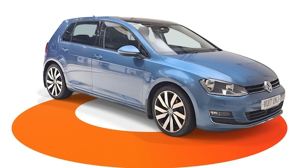 Used Volkswagen Golf 2017 for sale - 76200541: Photo 1