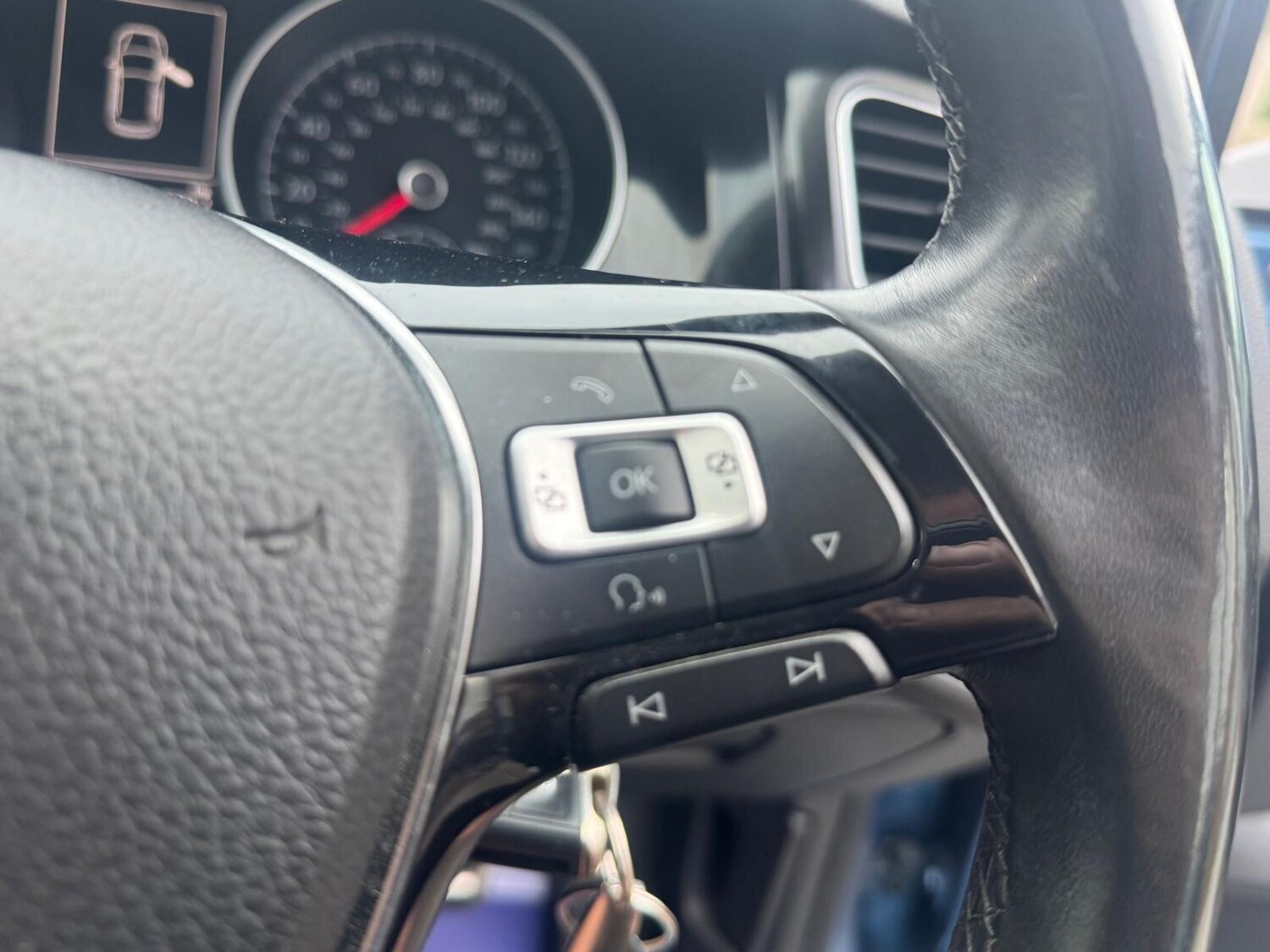 Used Volkswagen Golf 2017 for sale - 76200541: Photo 22