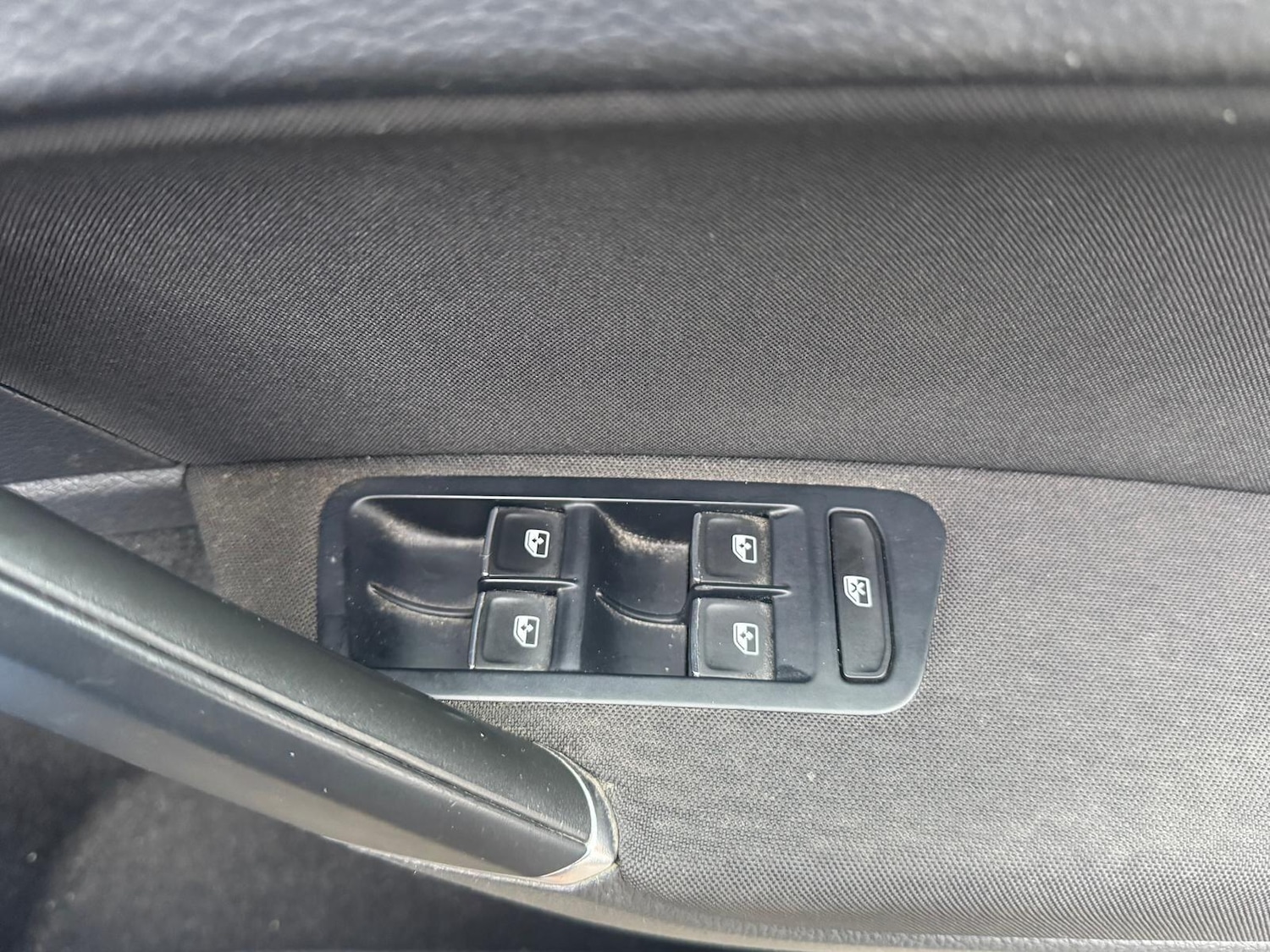 Used Volkswagen Golf 2017 for sale - 76200541: Photo 25