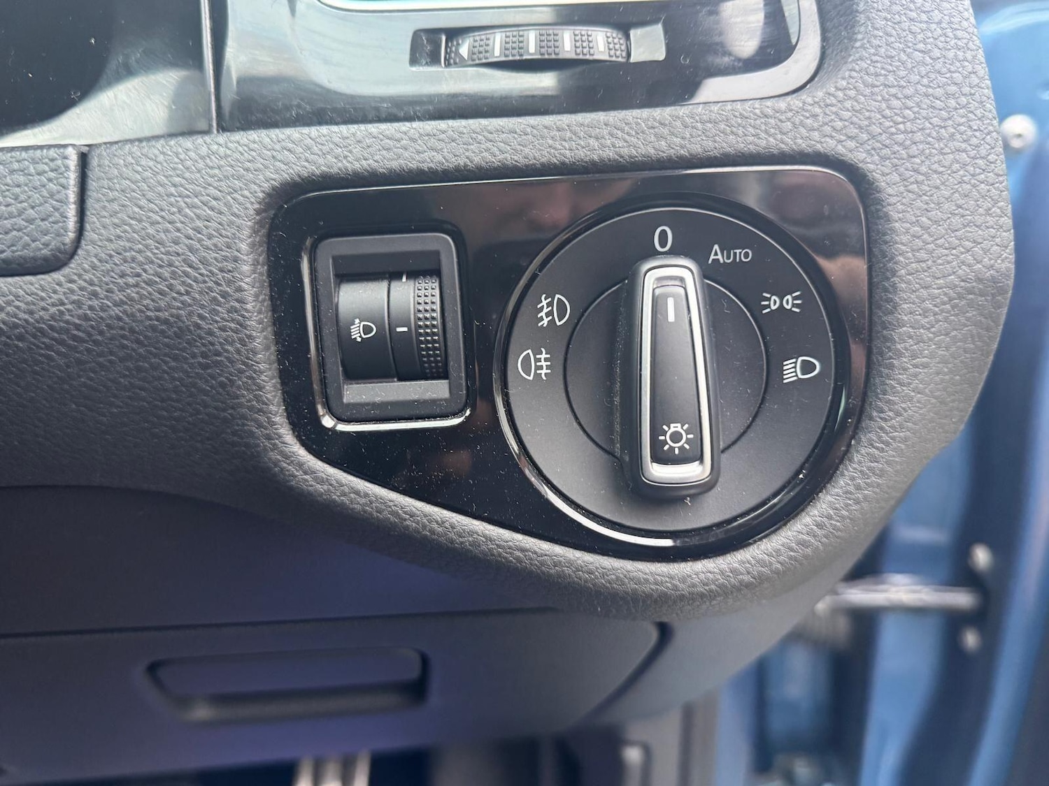 Used Volkswagen Golf 2017 for sale - 76200541: Photo 26