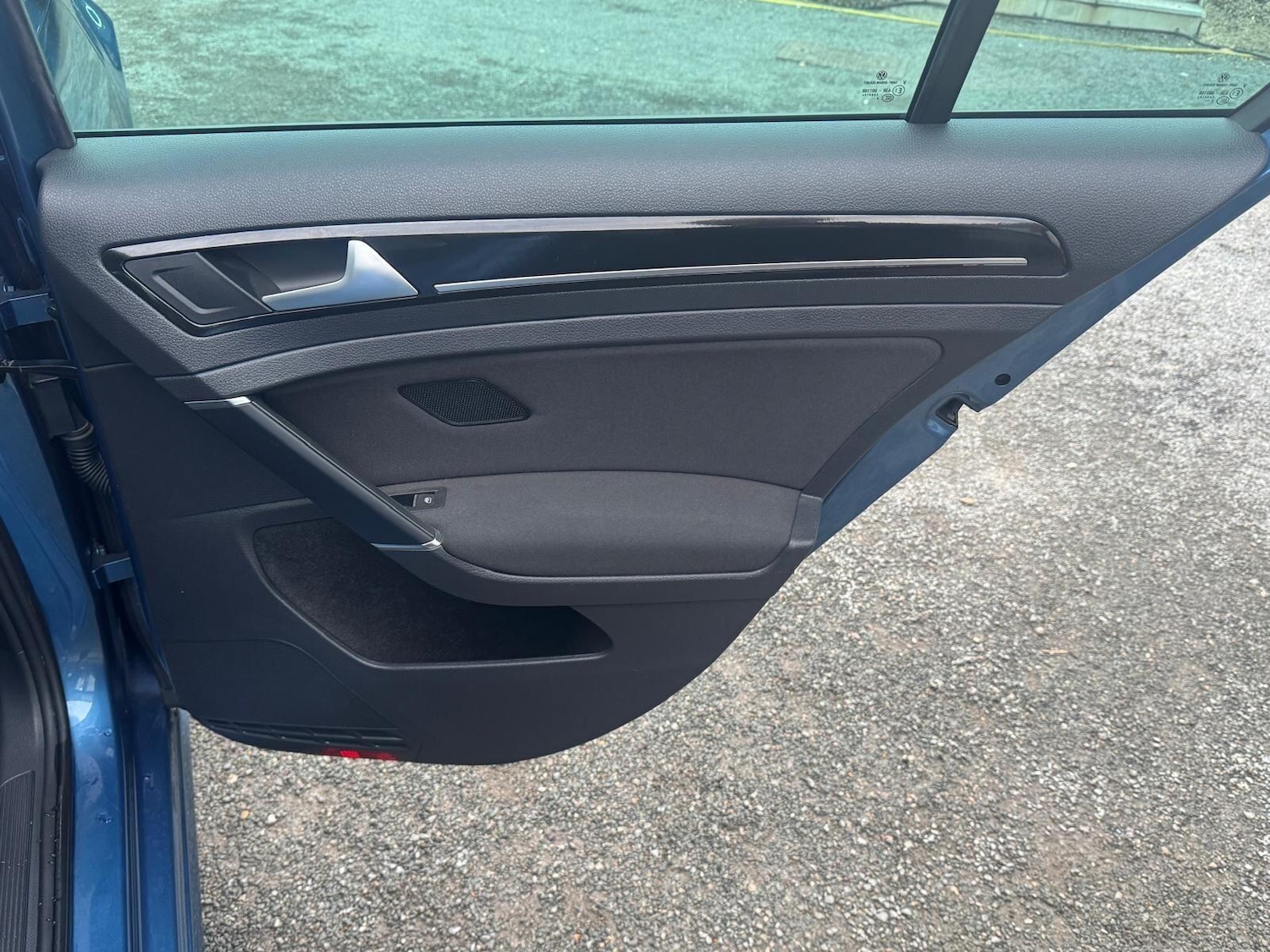 Used Volkswagen Golf 2017 for sale - 76200541: Photo 28