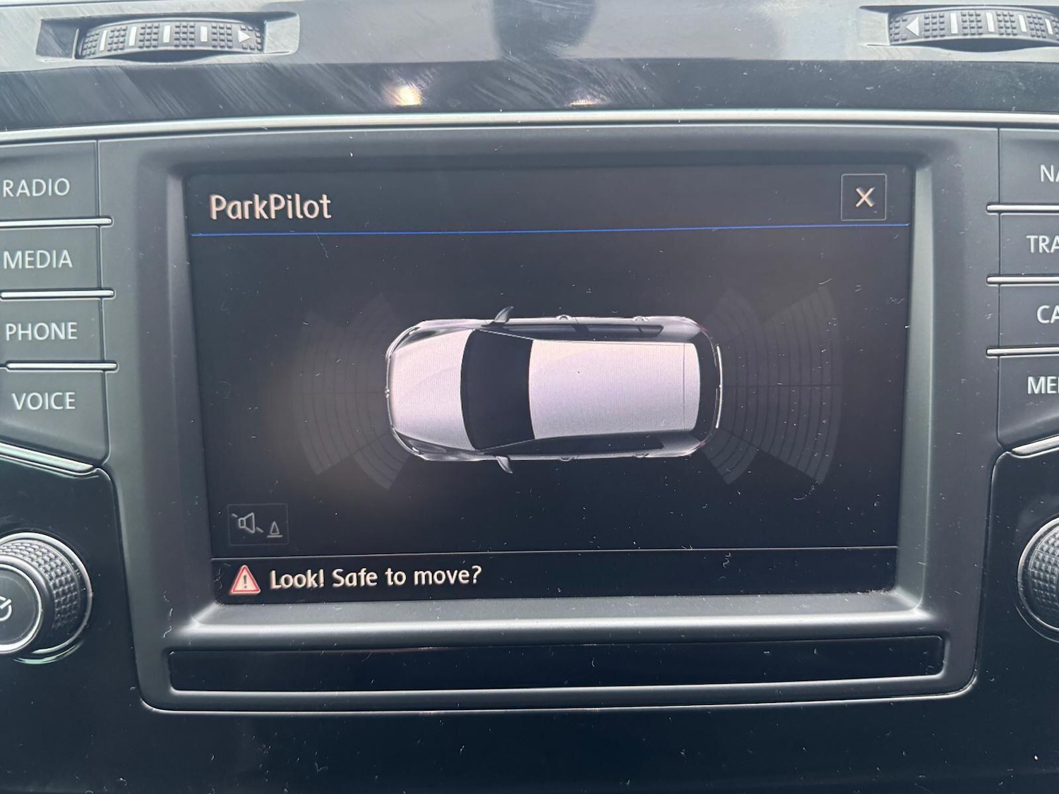 Used Volkswagen Golf 2017 for sale - 76200541: Photo 39