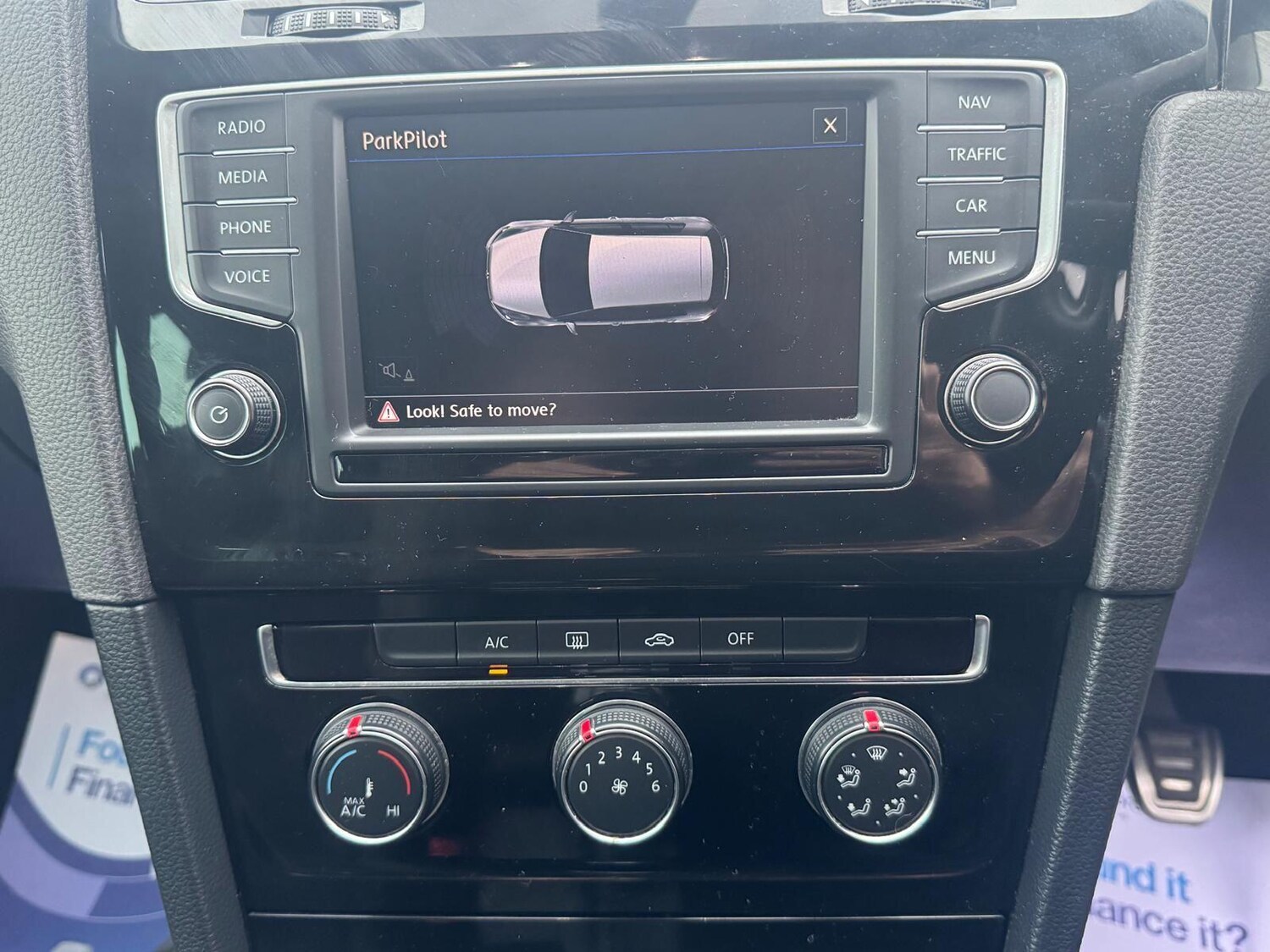 Used Volkswagen Golf 2017 for sale - 76200541: Photo 40