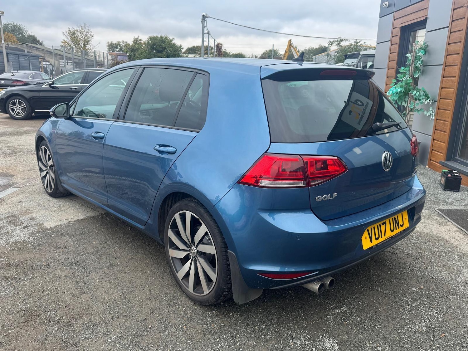 Used Volkswagen Golf 2017 for sale - 76200541: Photo 7