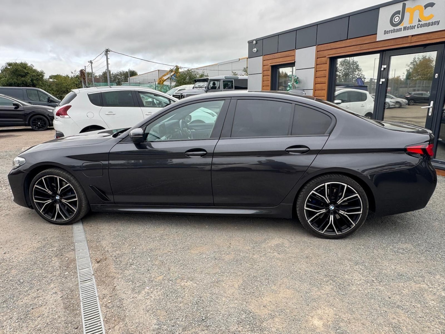 Used BMW 5 Series 2021 for sale - 76201200: Photo 9