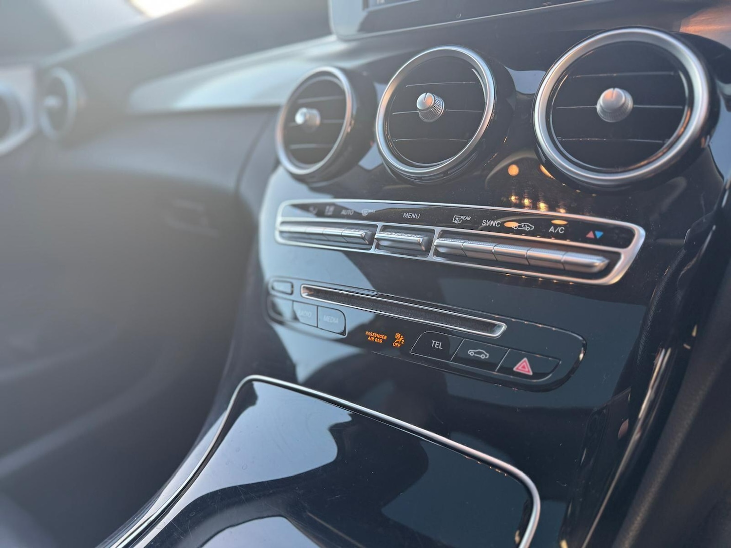 Used Mercedes-Benz C Class 2015 for sale - 76759449: Photo 30