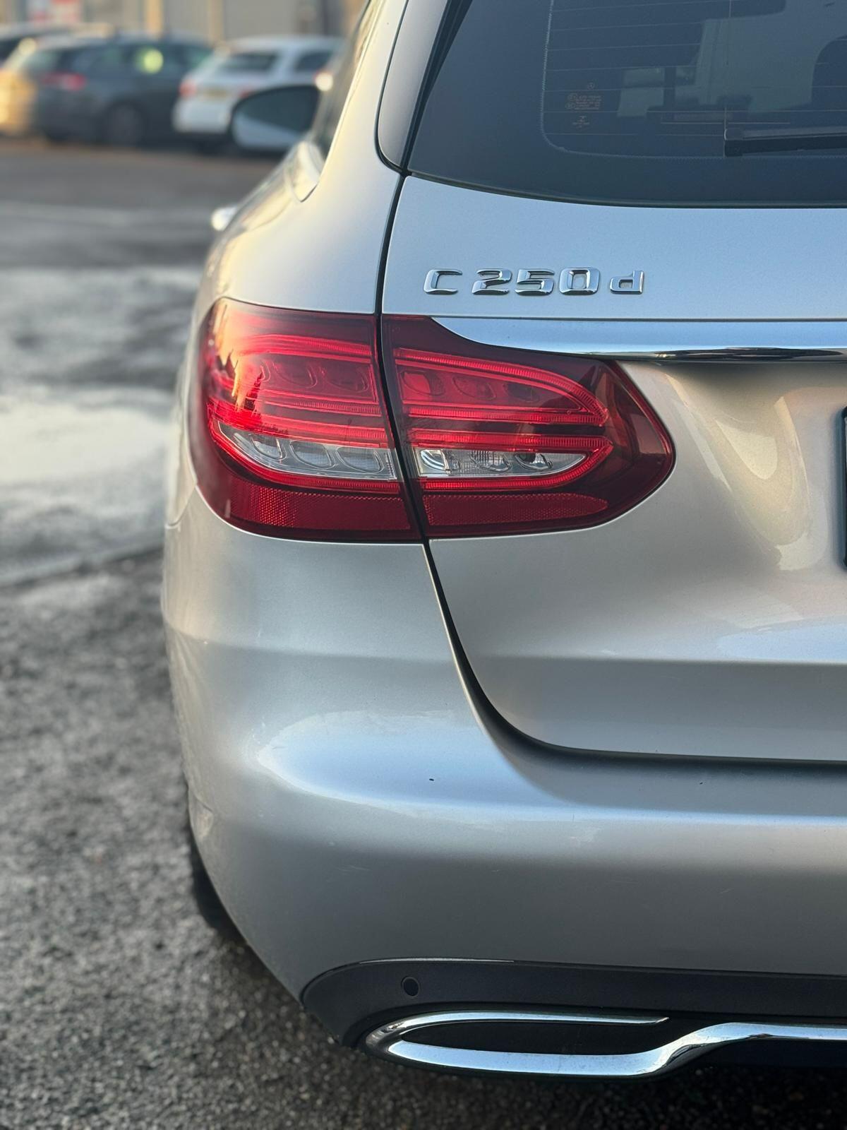 Used Mercedes-Benz C Class 2015 for sale - 76759449: Photo 39