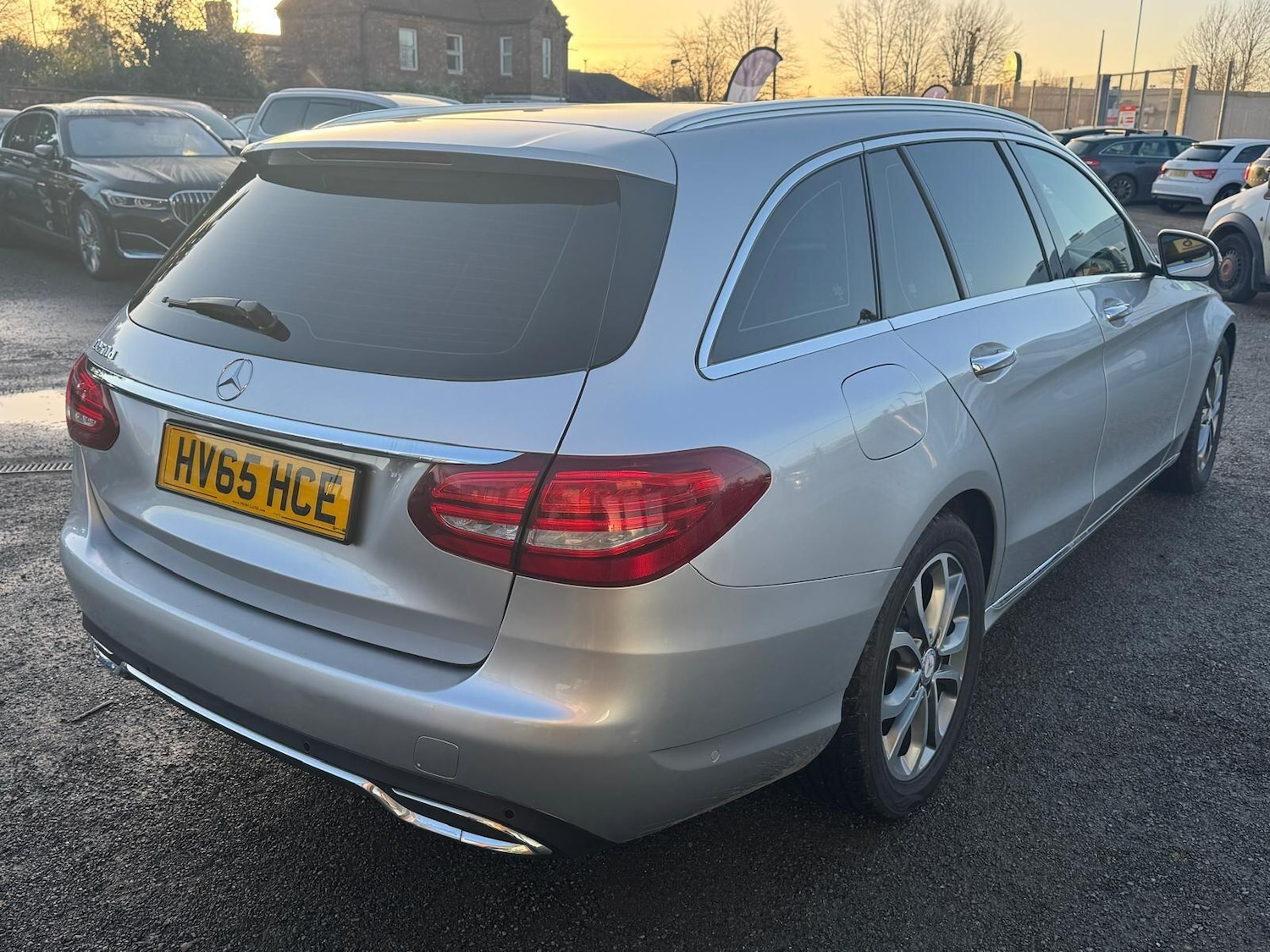 Used Mercedes-Benz C Class 2015 for sale - 76759449: Photo 9