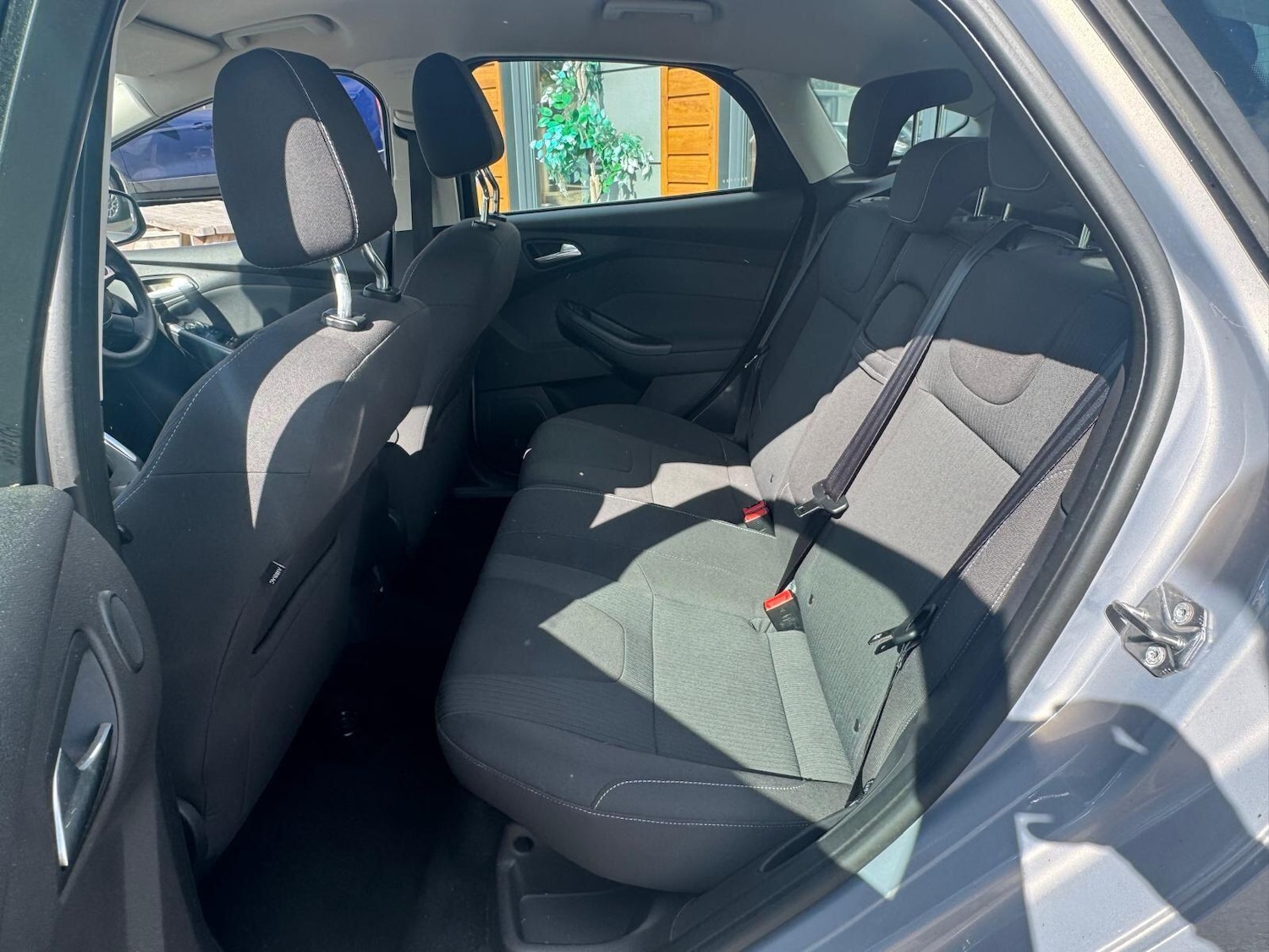 Used Ford Focus 2011 for sale - 76539123: Photo 19