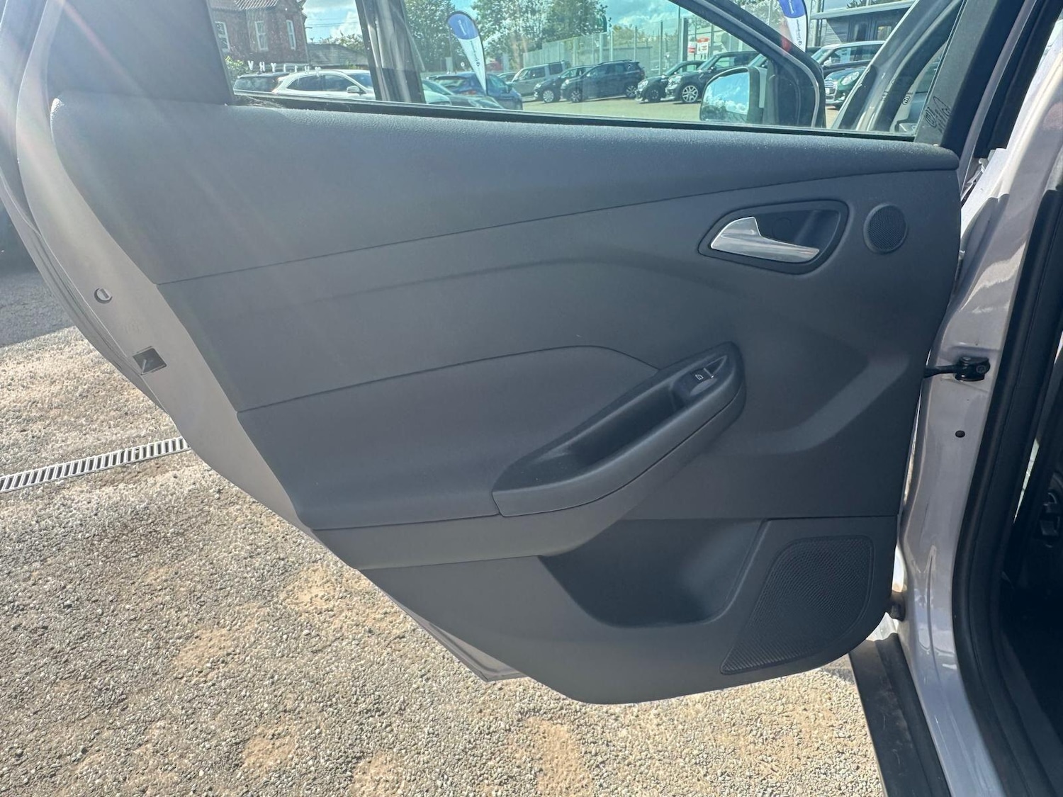 Used Ford Focus 2011 for sale - 76539123: Photo 26