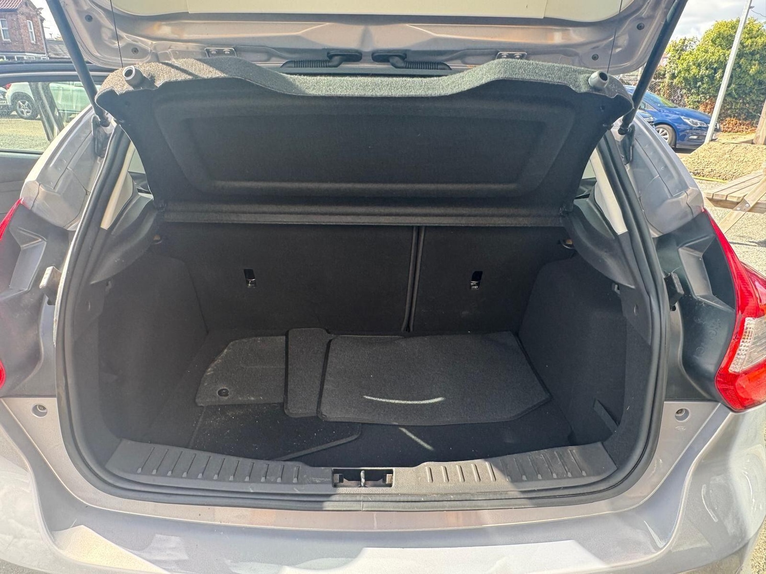 Used Ford Focus 2011 for sale - 76539123: Photo 41