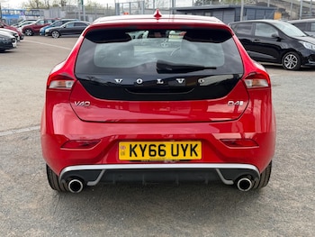 Used Volvo V40 2016 for sale - 78275712: Photo