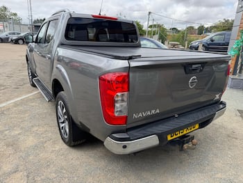 Used Nissan Navara 2019 for sale - 79794252: Photo
