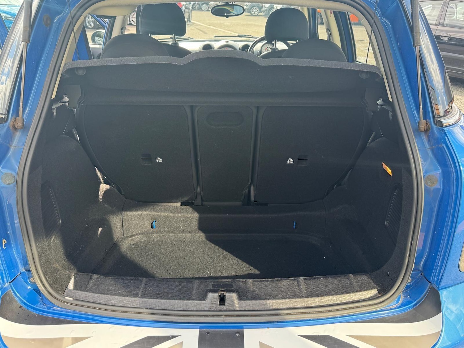 Vehicle 27