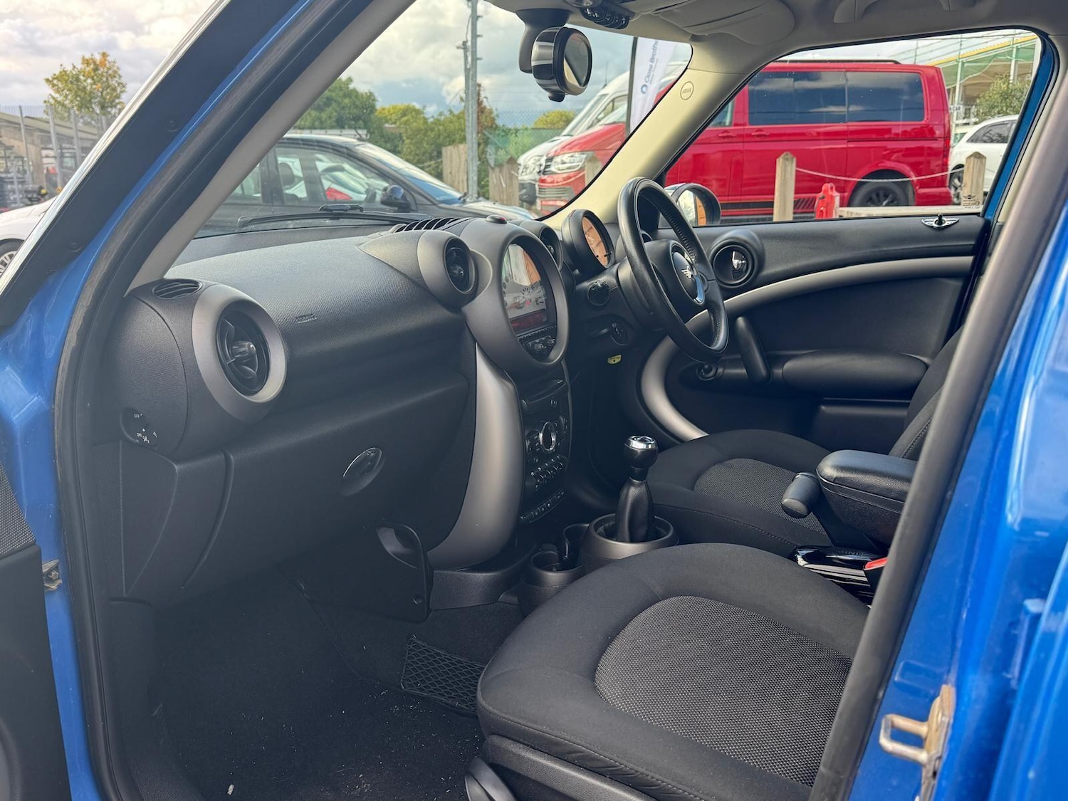 Vehicle 29