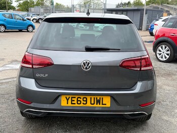 Used Volkswagen Golf 2019 for sale - 78648496: Photo