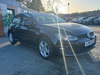 Used Volkswagen Golf 2016 for sale - 76422762: Photo