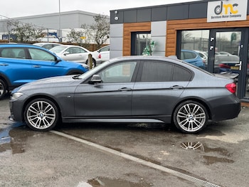 Used BMW 3 Series 2015 for sale - 77934161: Photo