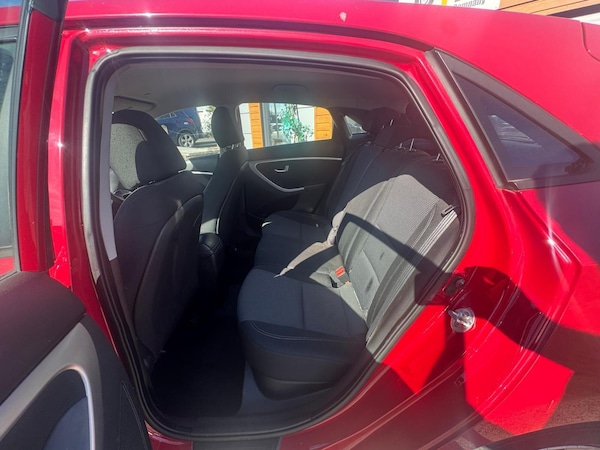 Used Hyundai i30 2013 for sale - 76214470: Photo 11