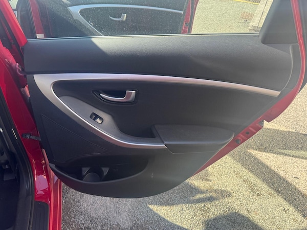 Used Hyundai i30 2013 for sale - 76214470: Photo 18