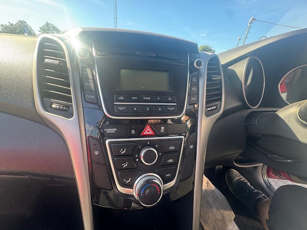 Used Hyundai i30 2013 for sale - 76214470: Photo 29