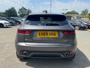 Used Jaguar E-Pace 2019 for sale - 78728731: Photo
