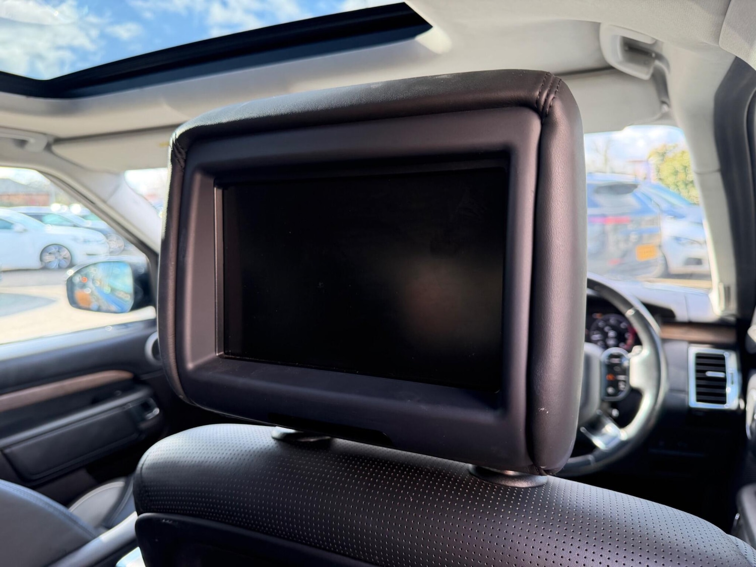 Used Land Rover Discovery 2018 for sale - 77934195: Photo 15