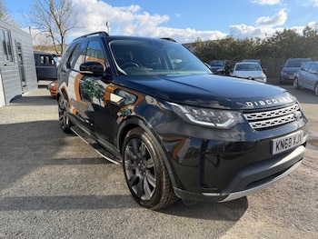 Used Land Rover Discovery 2018 for sale - 77934195: Photo