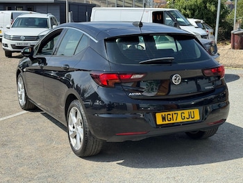 Used Vauxhall Astra 2017 for sale - 75520584: Photo