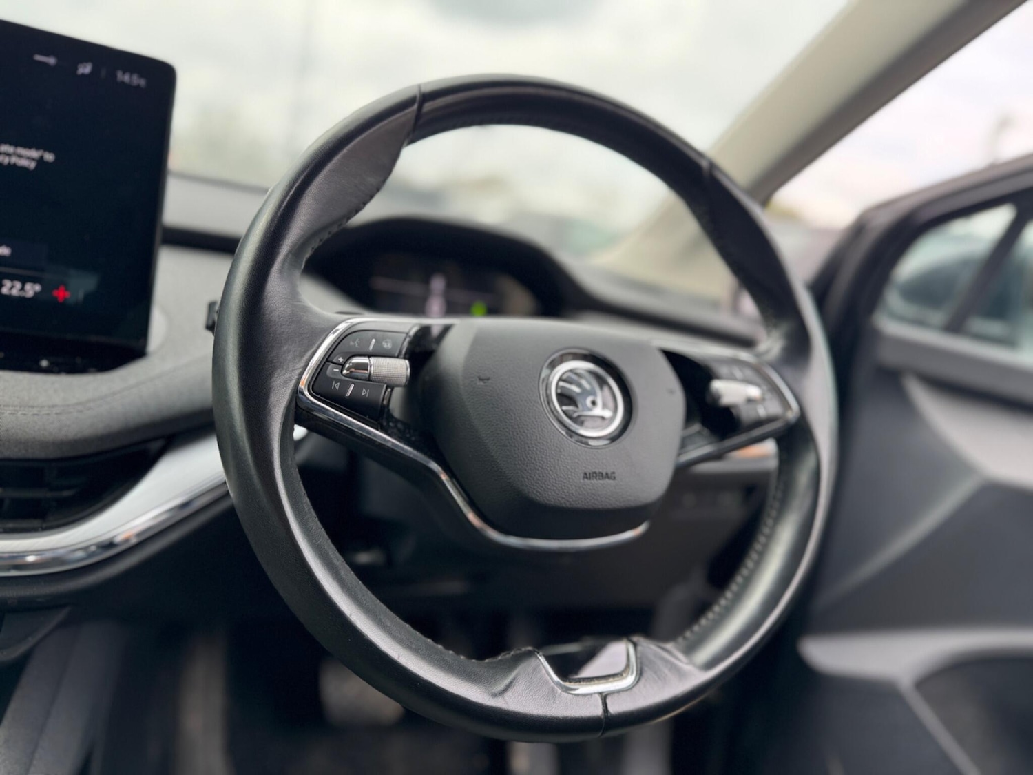 Used Skoda Enyaq 2022 for sale - 78171070: Photo 23