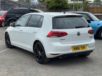 Used Volkswagen Golf 2016 for sale - 78562099: Photo