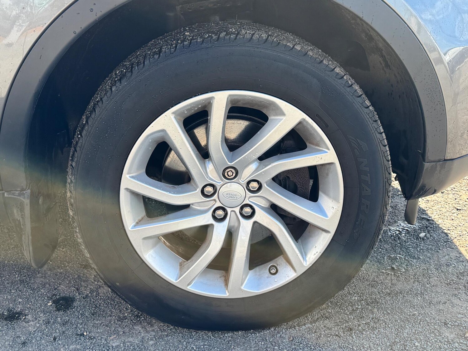 Used Land Rover Discovery Sport 2018 for sale - 77934137: Photo 20