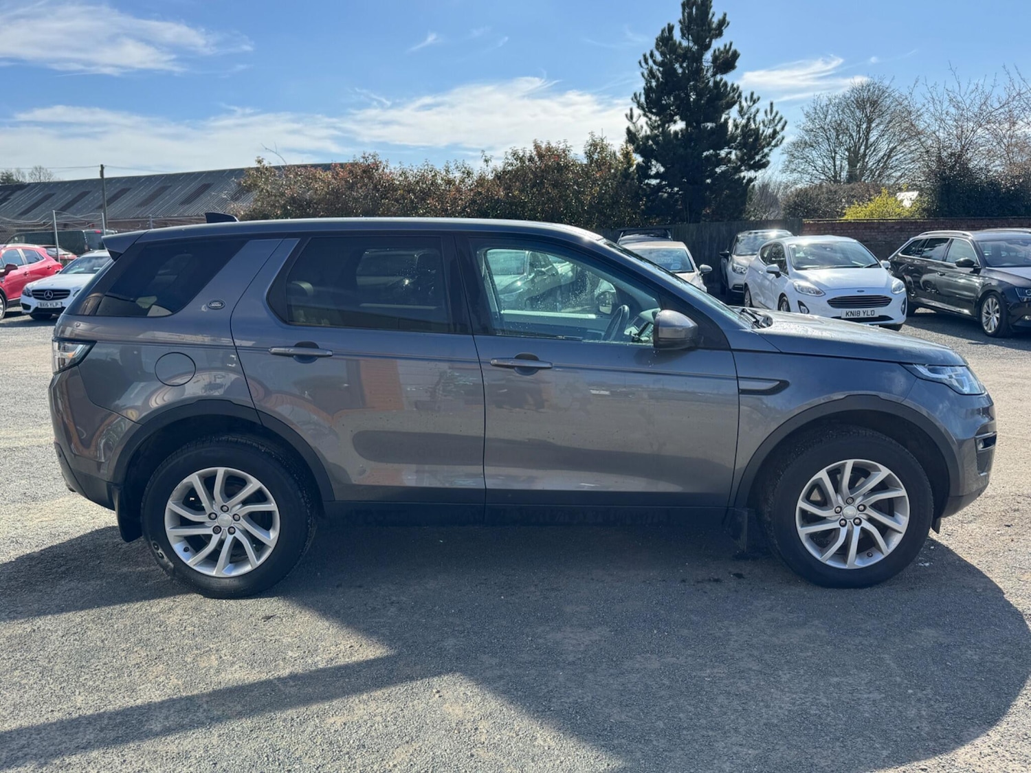 Used Land Rover Discovery Sport 2018 for sale - 77934137: Photo 5