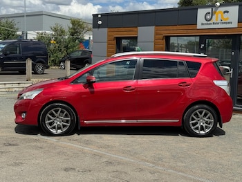 Used Toyota Verso 2013 for sale - 79049255: Photo