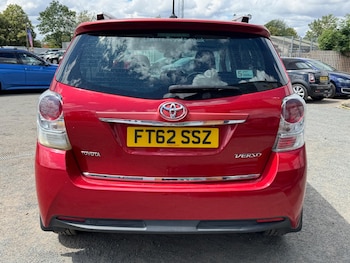 Used Toyota Verso 2013 for sale - 79049255: Photo