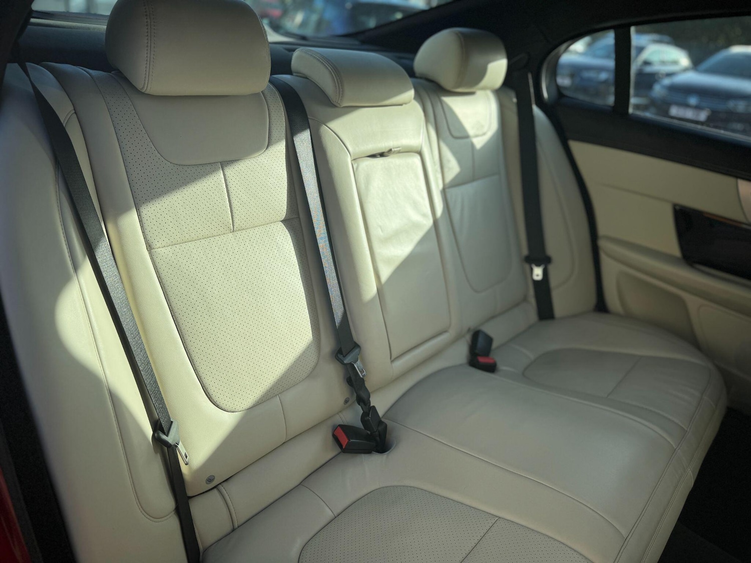 Used Jaguar XF 2013 for sale - 76573169: Photo 15