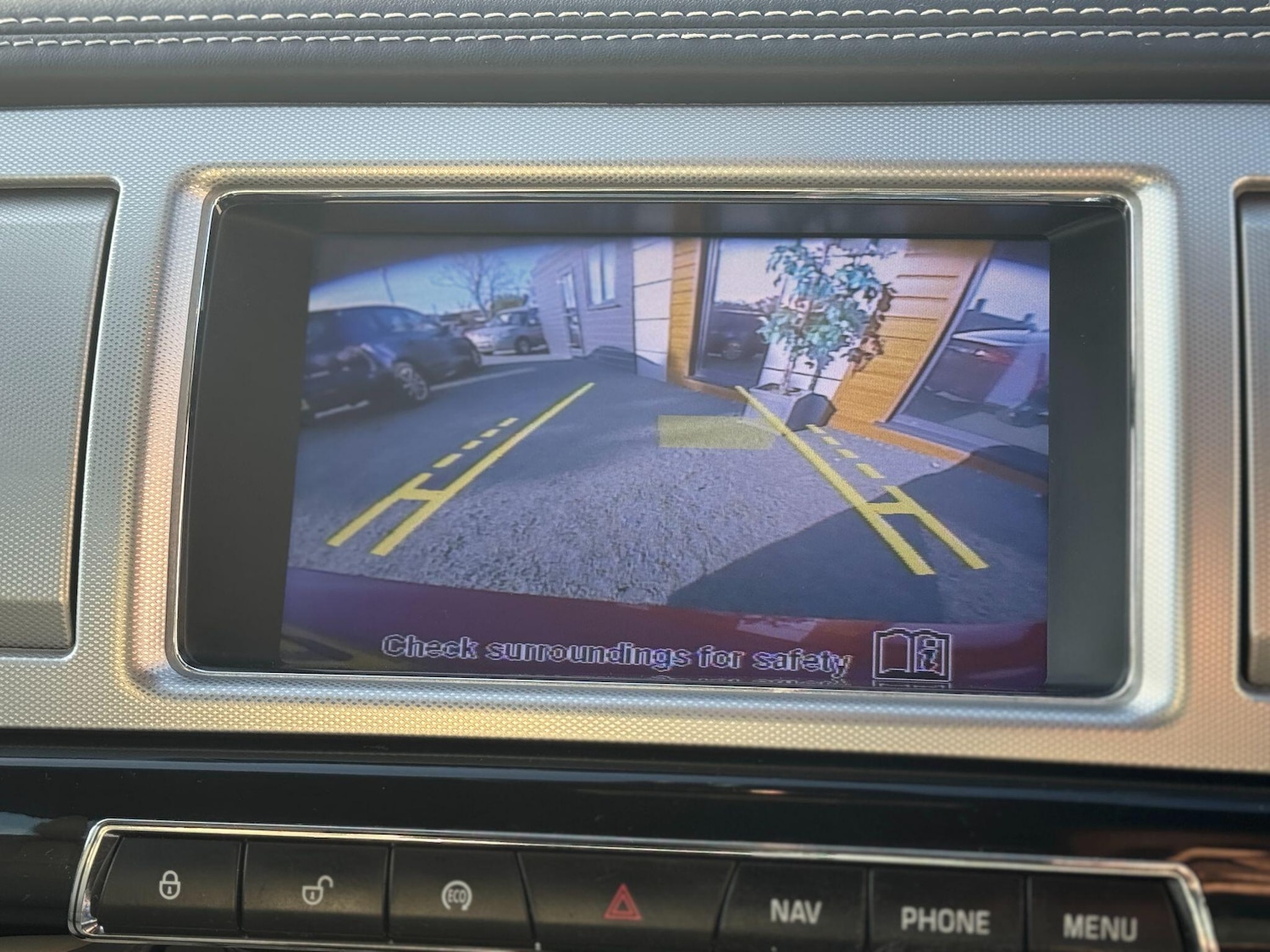 Used Jaguar XF 2013 for sale - 76573169: Photo 28