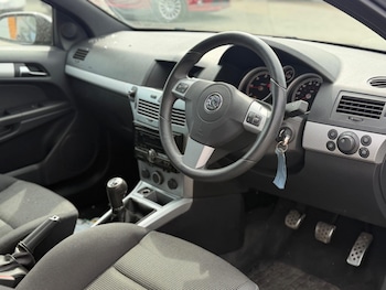 Used Vauxhall Astra 2006 for sale - 79540321: Photo