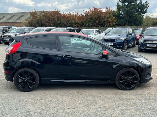 Used Ford Fiesta 2015 for sale - 74363266: Photo 11