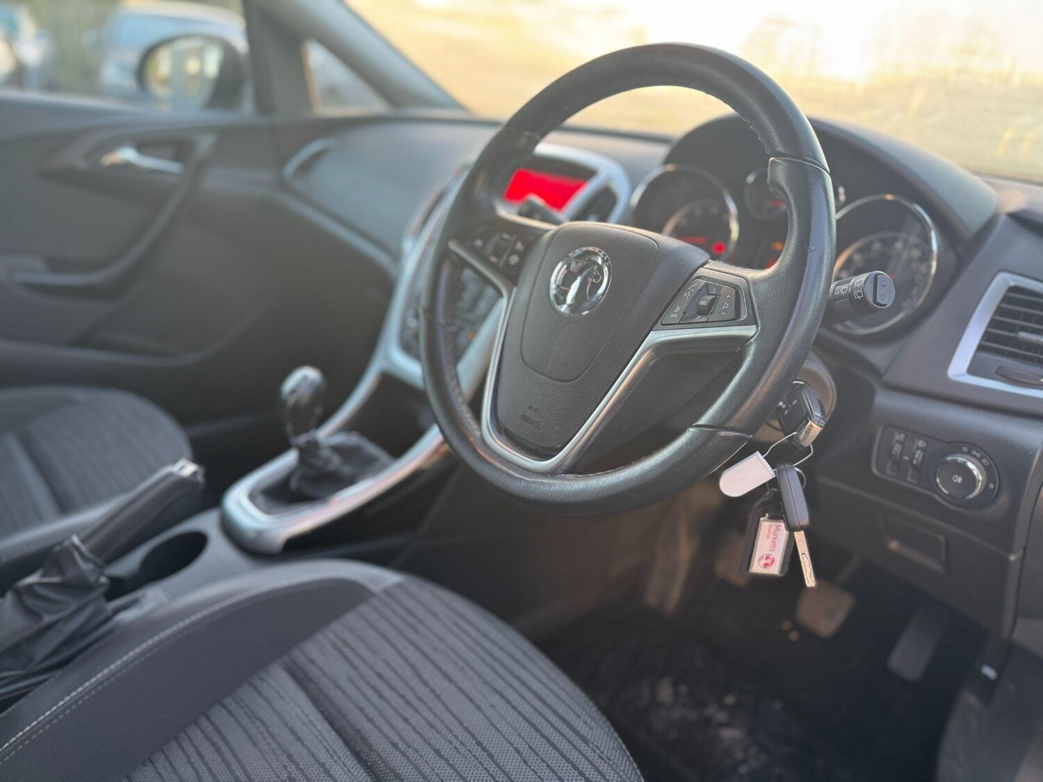 Used Vauxhall Astra 2014 for sale - 77934165: Photo 9