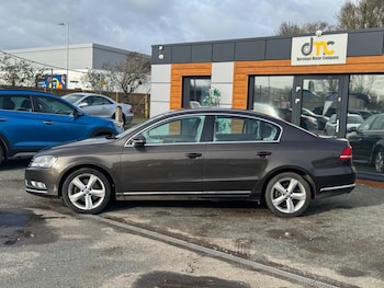 Used Volkswagen Passat 2012 for sale - 77957079: Photo