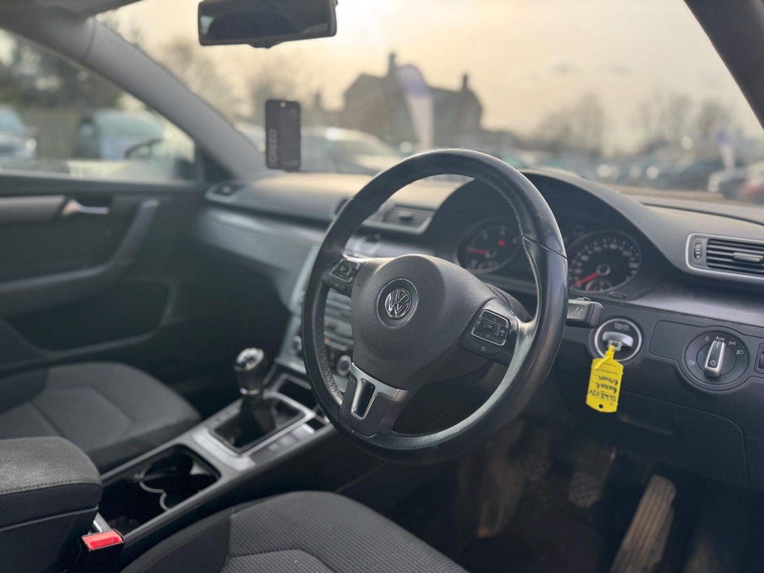 Used Volkswagen Passat 2012 for sale - 77957079: Photo 9