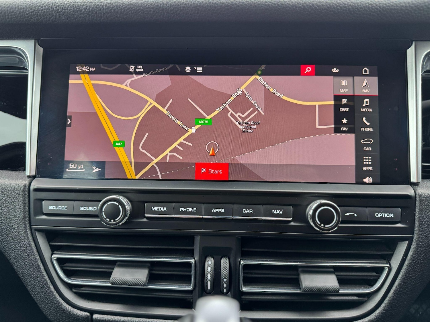 Used Porsche Macan 2019 for sale - 76823566: Photo 28