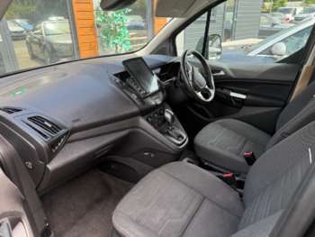 Used Ford Grand Tourneo Connect 2018 for sale - 74946041: Photo
