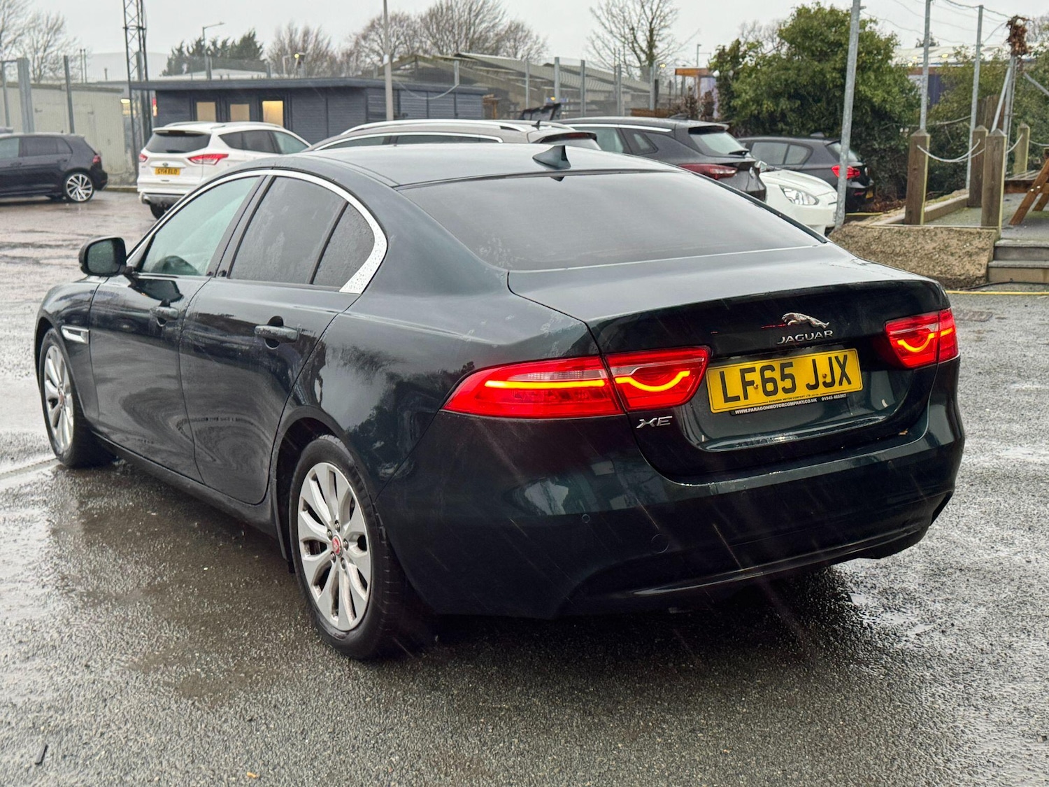 Used Jaguar XE 2015 for sale - 77934202: Photo 3