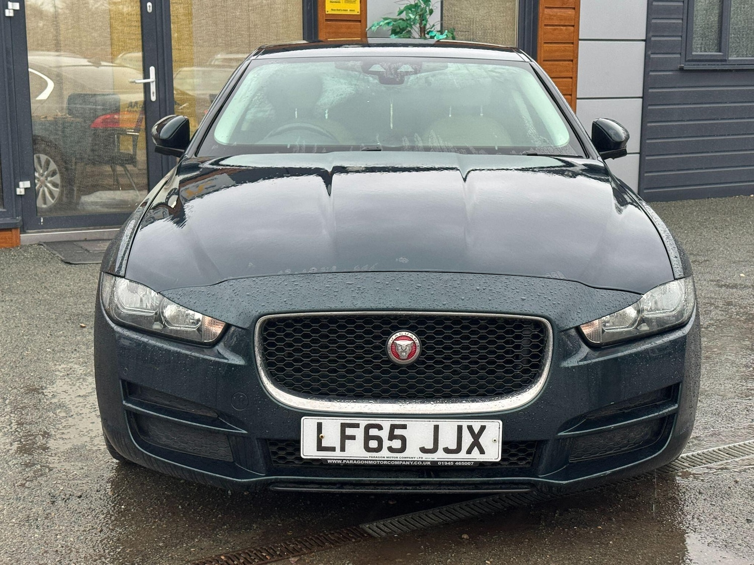 Used Jaguar XE 2015 for sale - 77934202: Photo 7
