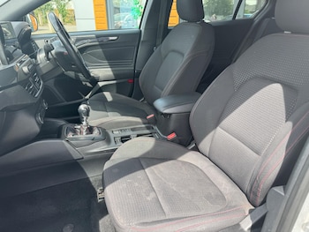 Used Ford Focus 2019 for sale - 78772525: Photo
