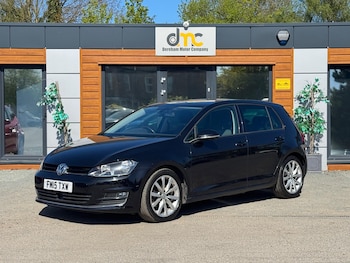 Used Volkswagen Golf 2015 for sale - 77993978: Photo